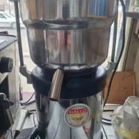 آبمیوه گیری هالد