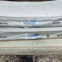 سه عدد تشک رویال ، دو عدد یک نفره و یک عدد دونفره