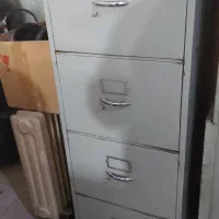 فایل فلزی قفل دار