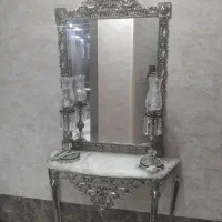 آئینه و شمعدان برنزی (آینه شمدان)