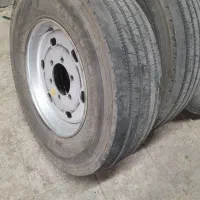 لاستیک‌تیوپلس‌نیسان‌خاوری|قطعات یدکی و لوازم جانبی|ملک‌آباد, |دیوار