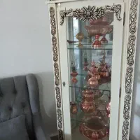 بوفه ودرخت مصنوعی