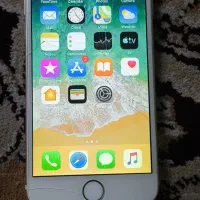 اپل iPhone 6 با حافظهٔ ۶۴ گیگابایت