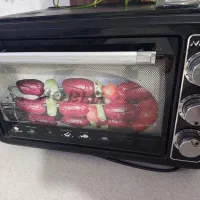 توستر سالم و نو