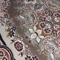 فرش کرم وزرشکی پرز بلند