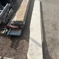 تعدادی تخته به فروش میرسد