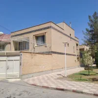 ویلایی-دوطبقه-دربستی-غرضی