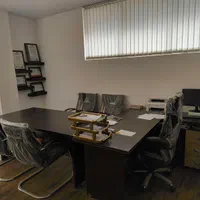 دفترکار یا مطب ۷۰ متری امیریه