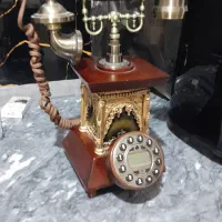 تلفن سلطنتی آک