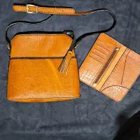 دوزنده چرم طبیعی ماهر و نیمه ماهر