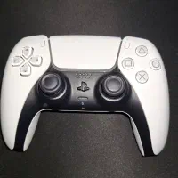 دسته ps5 در حد نو