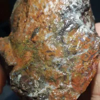 سنگهای قیمتی پاییزه وقرمز