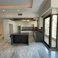 آپارتمان فرمانیه غربی ۱۵۵ متر ۲ پارکینگ سندی