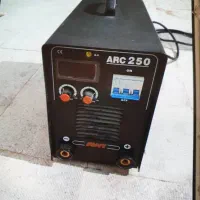 ابزارآلات اره برقی آلومینیوم بر دستگاه جوش کاری