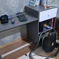 فروش میز تحریر MDF در حد نو|میز تحریر و کامپیوتر|بندر انزلی, معلم|دیوار