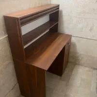 میز تحریر در حد نو