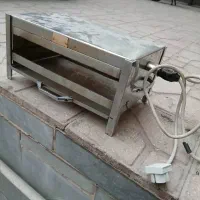 یک عدد کبابپز برقی تمام استیل