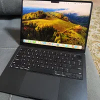 لپ تاپ مک بوک M3، فقط 7 بار شارژ شده
