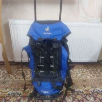 کوله پستی با چرخ سفری