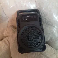 اسپیکر کوچک سه اینچ آکبند جعبه داردرقص نور دارد|سیستم صوتی خانگی|تهران, علم و صنعت|دیوار