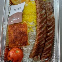 تهیه وتوزیع غذای مجالس ارگانهاوکارخانجات|خدمات پذیرایی، مراسم|قم, زمان زاده|دیوار