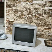 مانیتور قدیمی