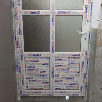 نصب درب وپنجره