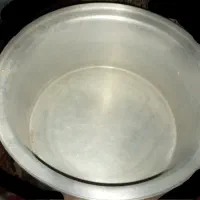 باسلام سینی برشو قدیمی وقابلمه|ظروف سرو و پذیرایی|زرند, |دیوار