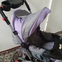 کالسکه بچه درحدنو۳۳۰۰