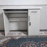 میز کامپیوتر و تحریر