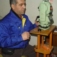 تعمیر و کالیبره دوربین های نقشه برداری متر و تراز