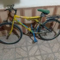 یک دوچرخه برای فروش