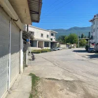 خانه ویلایی سنتی با لوازم و مغازه