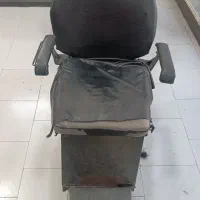 صندلی ارایشگاهی 2 عدد باهم 8 تومن