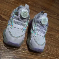 کفش بچگانه|کفش و لباس بچه|شاهین‌شهر, فردوسی|دیوار