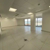 92متر-ویو-دریاچه-اداری