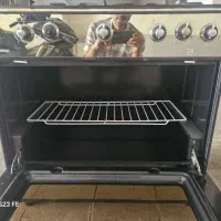 گاز ۵ شعله رومگا