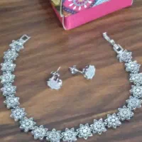 گوشواره ودستبندنقره