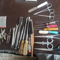 تعدادی ابزارالات