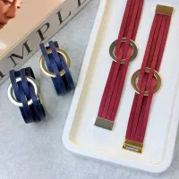 دستبند چرم حلقه‌ای
