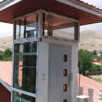 تولید کننده انواع بالابرهای هیدرولیک و کششی