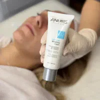 فشیال ، لیزر، بوتاکس ، هایفوتراپی ، فیلر