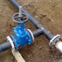 طراحی،اجرا و جوشکاری پلی‌ اتیلن و قطره‌ای باغ