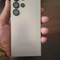 گوشی s24 اولترا. ۲۵۶  رنگ خاکستری تیتانیومی در حد