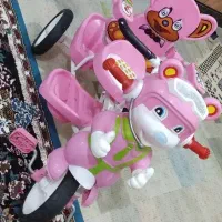 سه چرخه کودک|اسباببازی بچه|دهلران, |دیوار