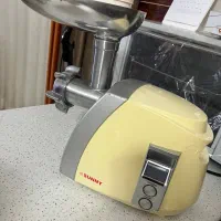 فروش چرخ گوشت در حد نو