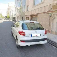 پژو 207 پاناروما دنده ای سفید