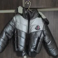 کاپشن کودک نو|کفش و لباس بچه|ری, شهادت|دیوار