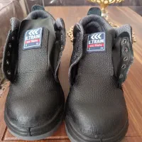 کفش ایمنی سایز42