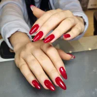 مدل پلی‌ژل و لمینت ناخن با قیمت تمرینی